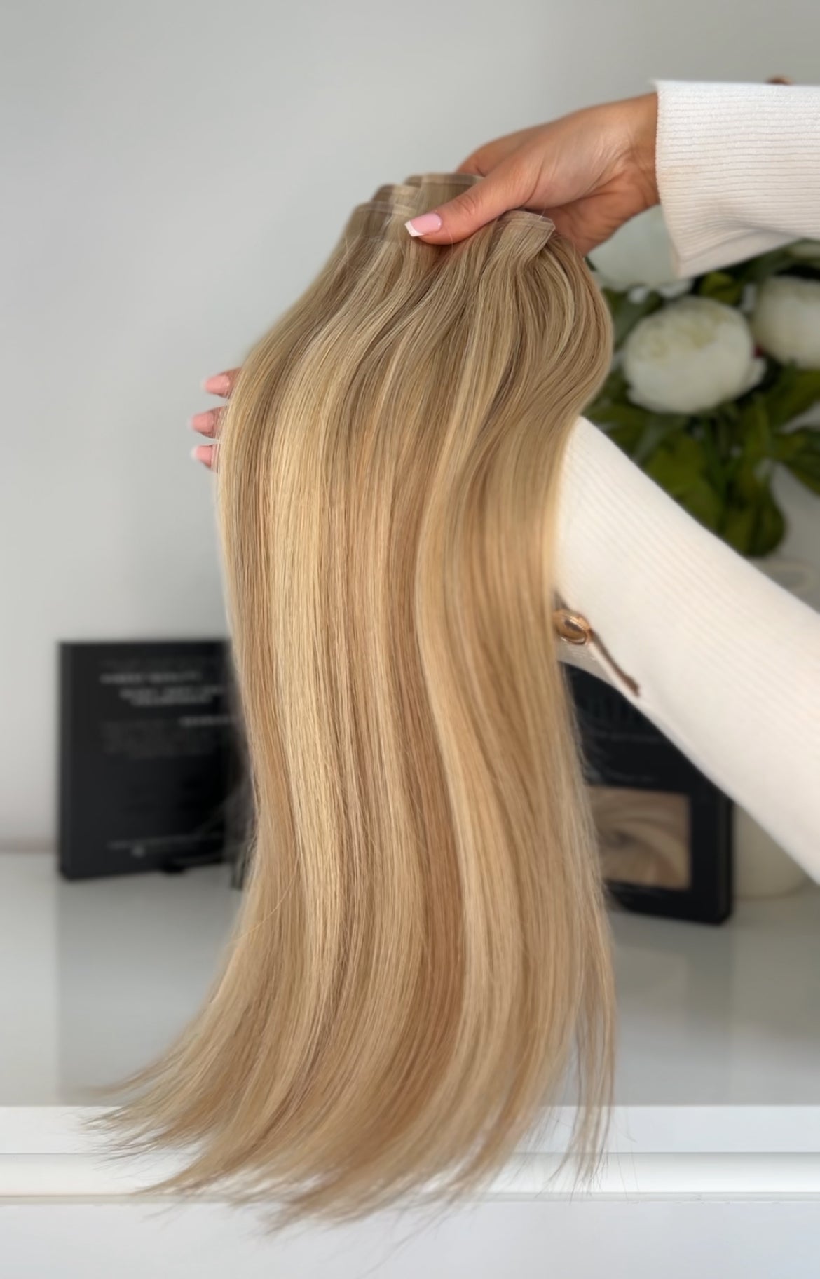 BEACH BLONDE - Ultra Seamless Clip-Ins