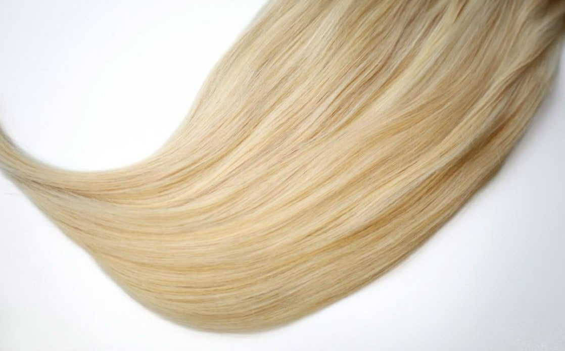 VANILLA BLONDE - Ultra Seamless Clip In Human Hair Extensions